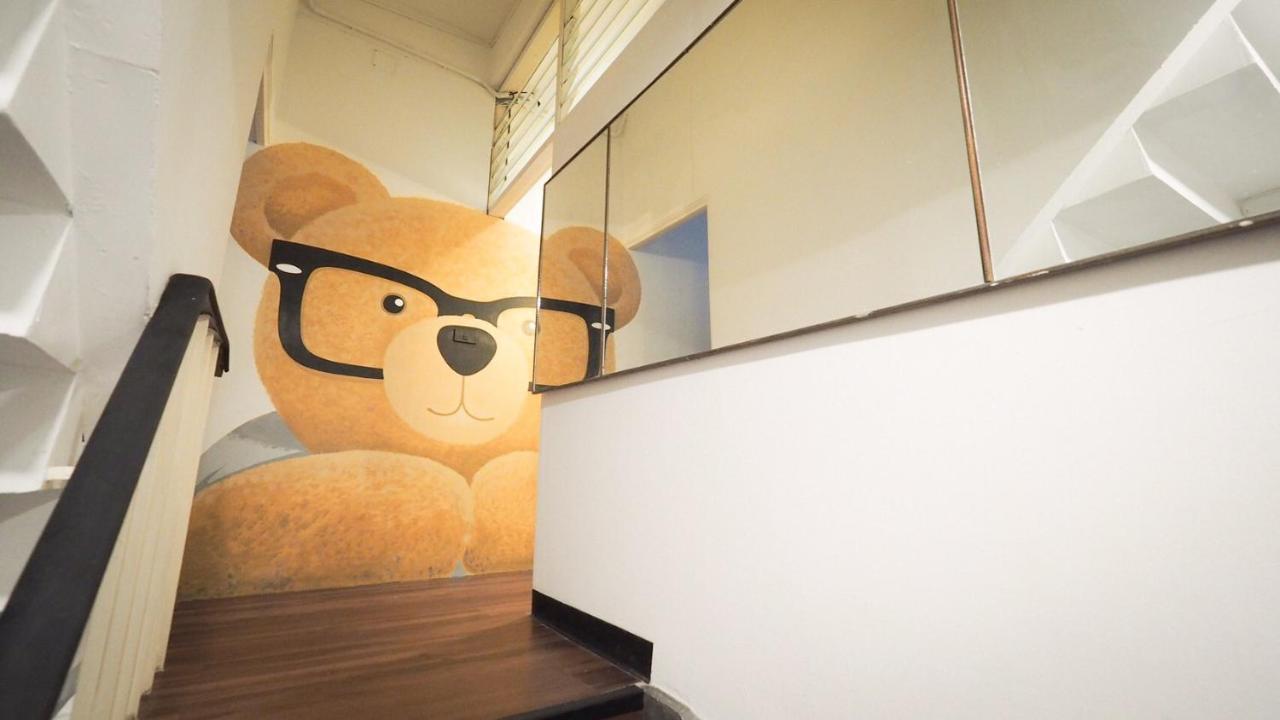I-Sleep Silom Hostel Бангкок Экстерьер фото