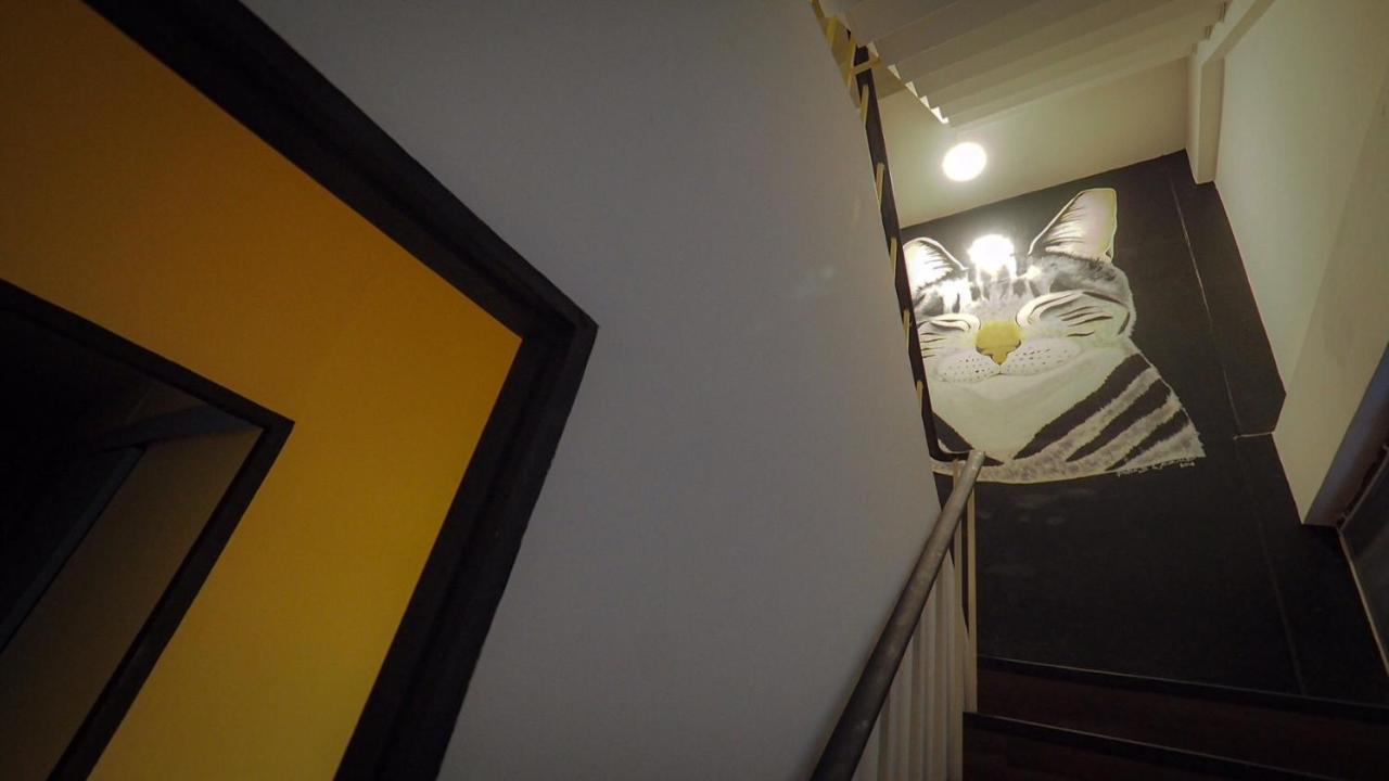 I-Sleep Silom Hostel Бангкок Экстерьер фото